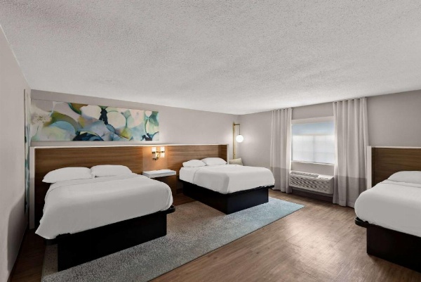 Wyndham Garden Ankeny image 24