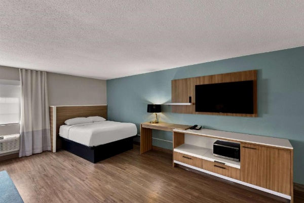 Wyndham Garden Ankeny image 29