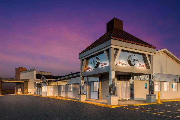 Wyndham Garden Ankeny image 6